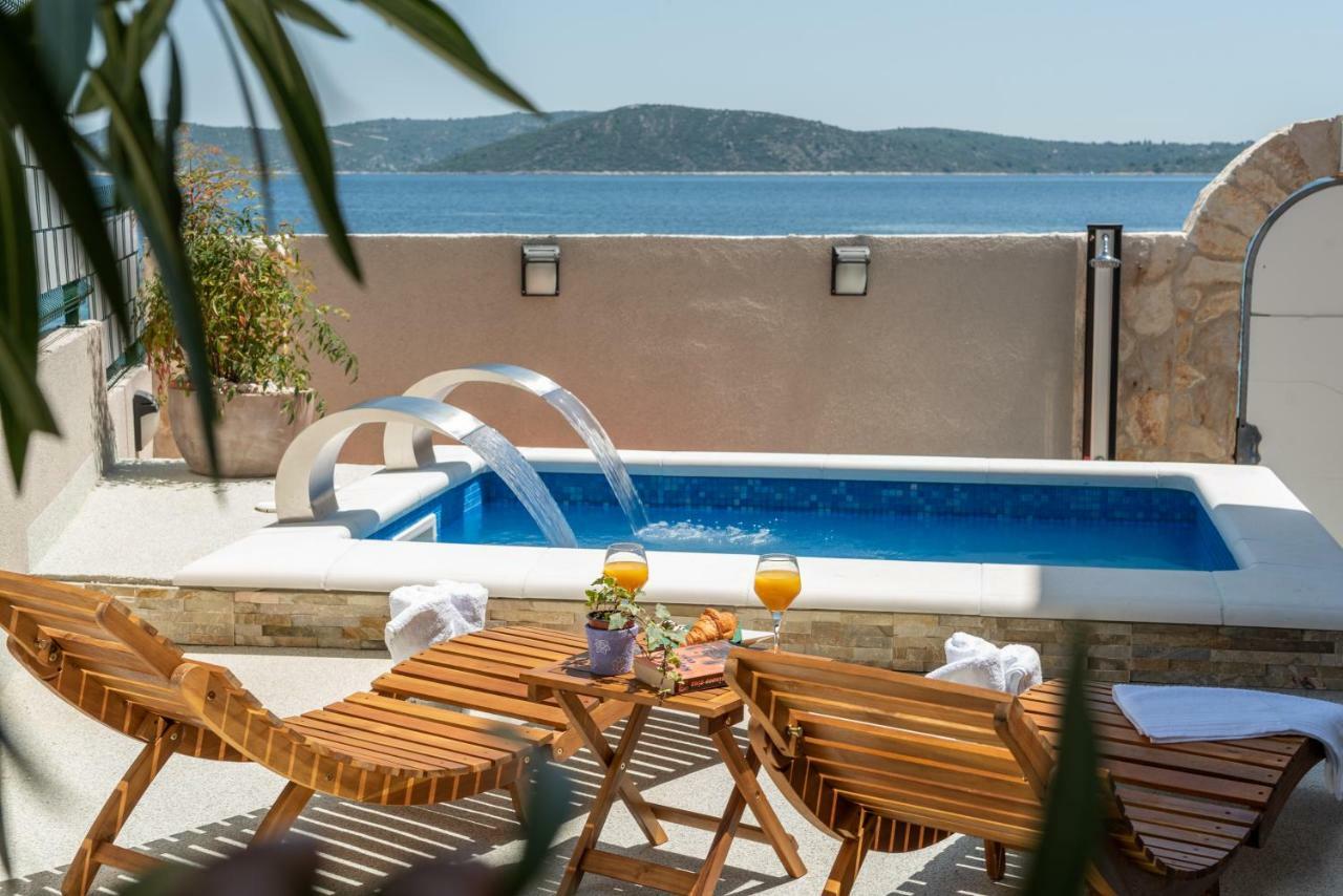 Villa Insula Ventum Trogir Extérieur photo