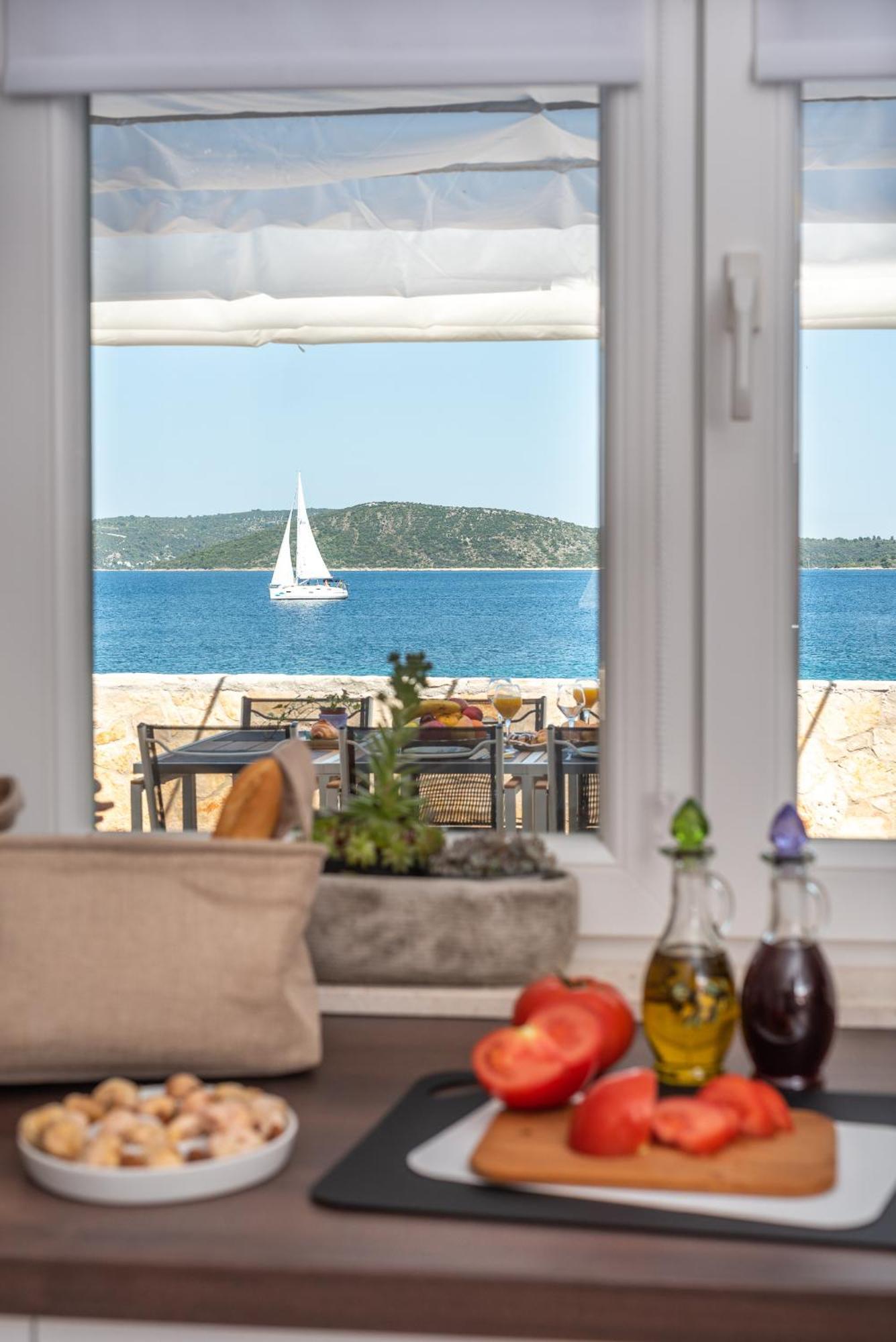 Villa Insula Ventum Trogir Extérieur photo